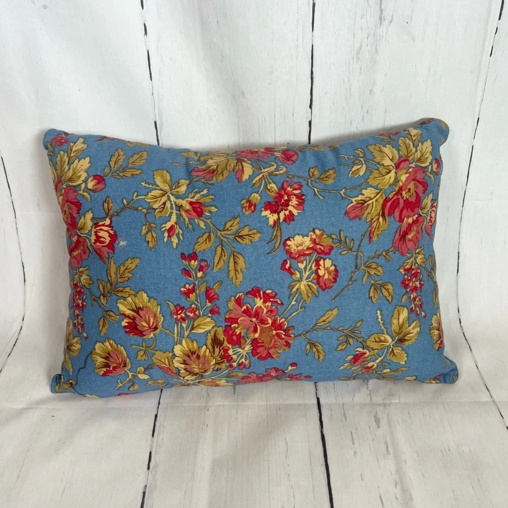 Vtg JCPenney Home Blue Floral Quilted Envelope Accent Pillow 16x11 Cottagecore